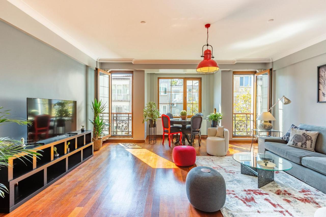 Outstanding Flat With Calming View Nisantasi Istambul Exterior foto