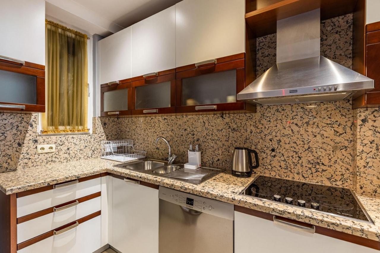 Outstanding Flat With Calming View Nisantasi Istambul Exterior foto